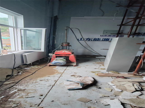 合江地基基础下沉墙体裂缝加固注浆顶升施工